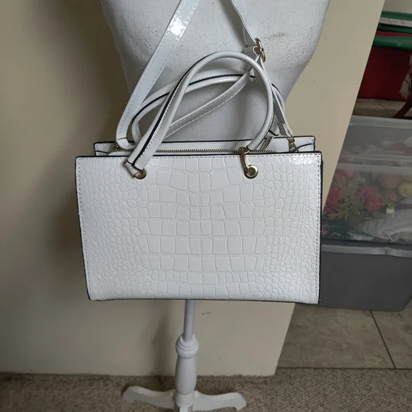 Danbooty White Croc-Embossed Women's Bag Pu Leather Shoulder Bag, White - Picture 7 of 15